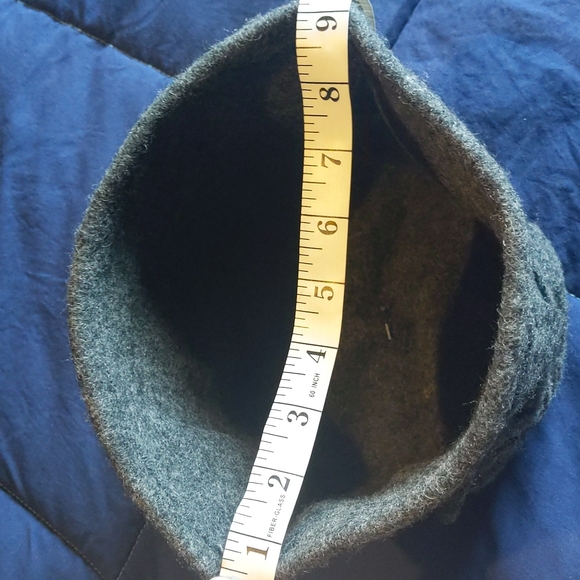 VLD Wool Hat - Picture 4 of 6